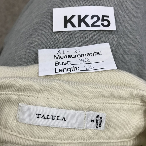 Talula Womens button down shirt Cream Collared - Picture 2 of 8